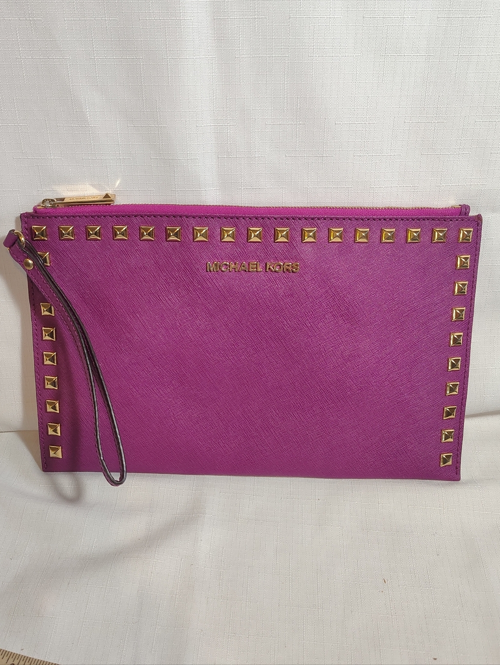 Rare Michael Kors Raspberry Pink Jet Set Travel Extra Large Zip Clutch Wristlet